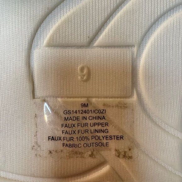 Mia Smiley Face Faux Fur Slippers Size 9M Beige & Yellow Cozy Comfort Footwear - Picture 5 of 5